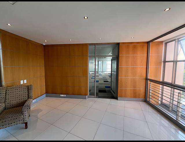 120M² OFFICE TO LET IN CENTURY CITY